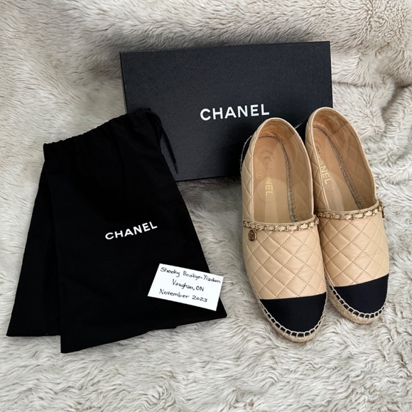 Chanel Beige & Black Chain Quilted Leather Espadrilles - Picture 2 of 14